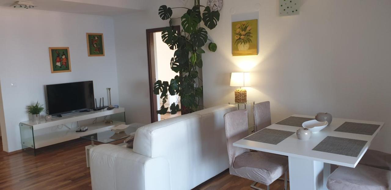 סומרטין Apartments Sole מראה חיצוני תמונה