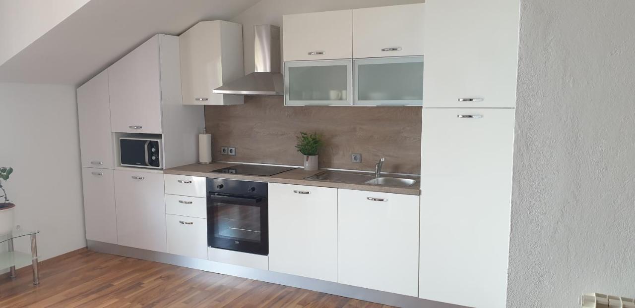 סומרטין Apartments Sole מראה חיצוני תמונה
