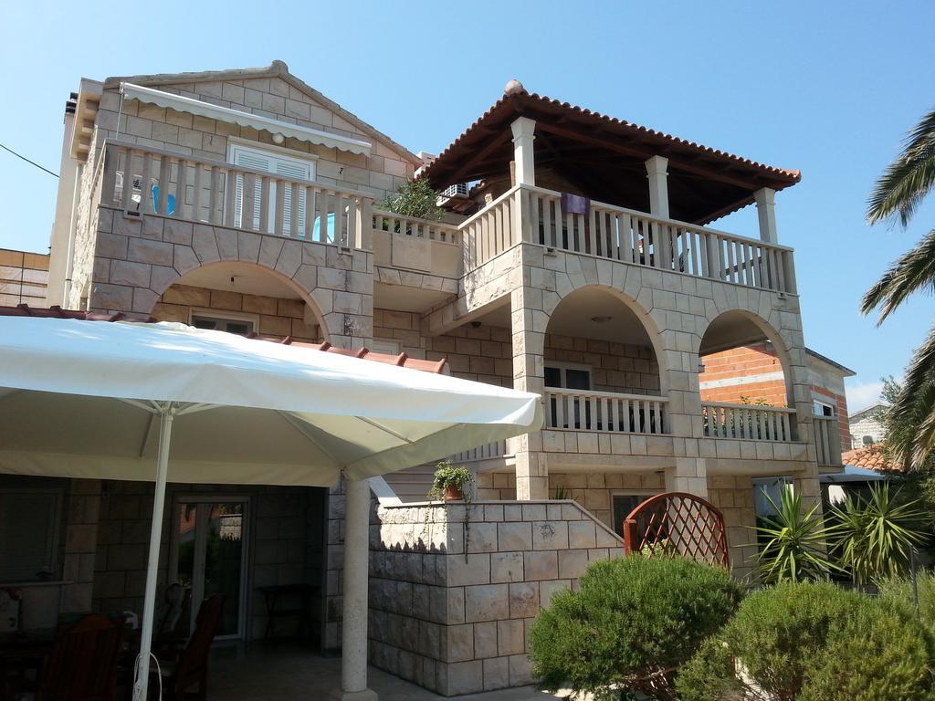 סומרטין Apartments Sole מראה חיצוני תמונה